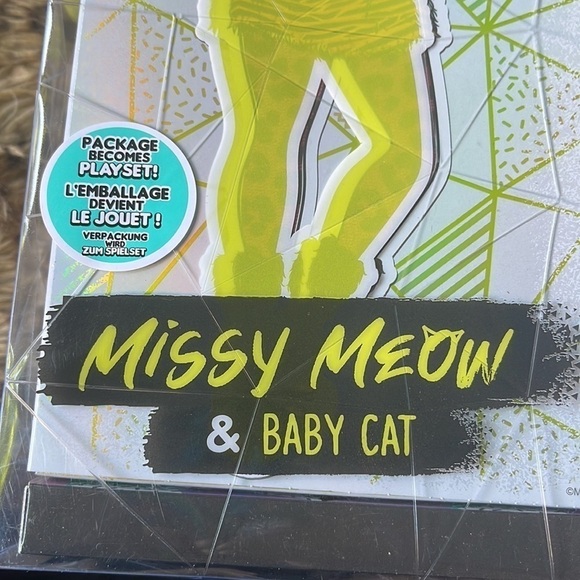 L.O.L surprise o.m.g winter chill missy meow - Picture 3 of 4